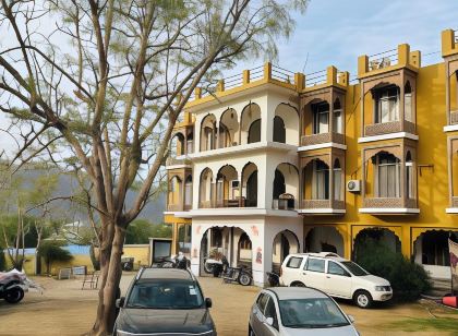 Radhika Palace Hotel