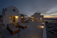Oia Kissiri - Private Pool Villas Hôtels à : Finikia