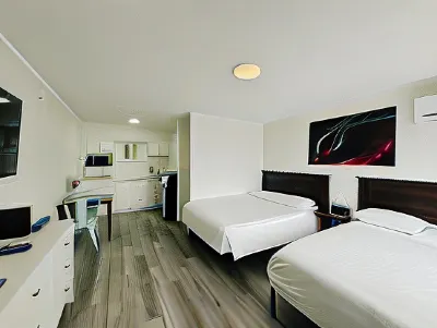 Westview Centre Motel Ltd Отели в г. Пауэлл Ривер