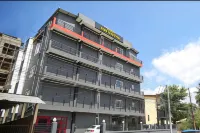 Hotel Zen Garden Dr. 수리야 쿠마 봐얀 리브러리, 커튼 유니버시티 주변 호텔