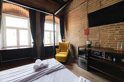 Apartments JustLvivIt at the Rynok Square Отели рядом с достопримечательностью «Львовский национальный академический театр оперы и балета имени Соломии Крушельницкой»