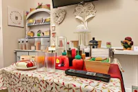 Friends Hotel - breakfast