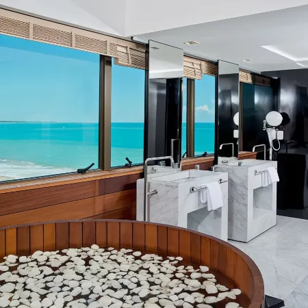 Ritz Lagoa da Anta Hotel & Spa