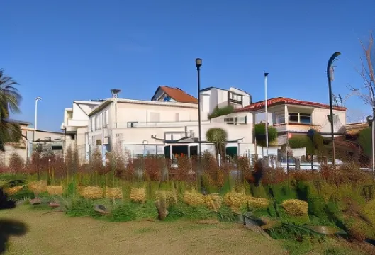 La Promenade Rooms & Suites