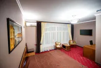 Kolizey Hotel Hotels near Museum of Sin