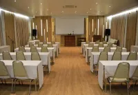 Rabbiz Hill Resort Hotels in Na Yai Am