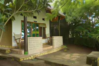 Pumba Safari Cottages - Bares