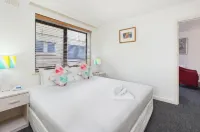 City Edge East Melbourne Apartment Hotel Hotels in East Melbourne
