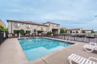 Super 8 by Wyndham Niagara Falls NY Hotels in Grand Island