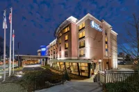 Hotel Indigo Atlanta Airport - College Park Hotel di College Park