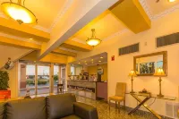 Howard Johnson by Wyndham Oklahoma City Airport/ Fairgrounds