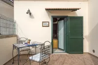 B&B la Casa Nel Giardino Hotels in Piano di Sorrento
