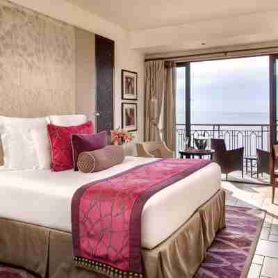 Tiara Miramar Beach Resort Rooms