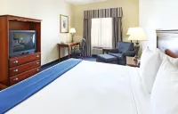 Holiday Inn Express & Suites Mountain Home