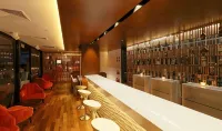 NM Lima Hotel - bars