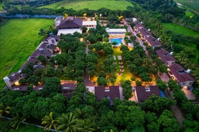 Freesia Resort by Express Inn Các khách sạn gần KWP