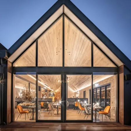 Kamana Lakehouse Hotels in Queenstown