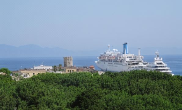 1. 코스타 파크 시..