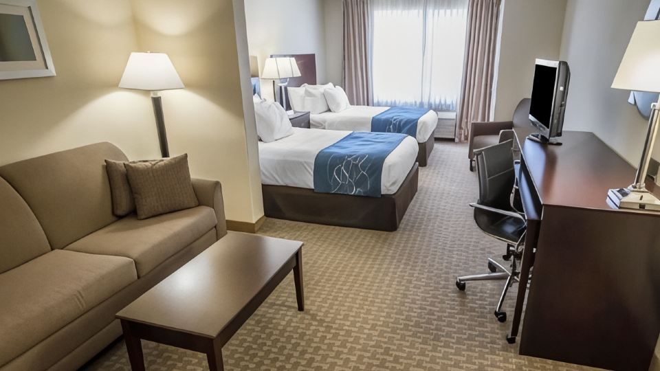 Comfort Suites University Area Notre Dame-South Bend