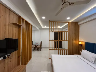 Hotel Shri Radha Nikunj Vrindavan Opposite Prem Mandir