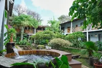 Hare Nua Hotel Boutique Các khách sạn gần Ahu Tahai