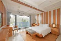 Trân Châu Beach & Resort Hotels in Dat Do