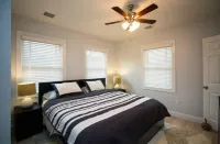 Harbor Heights Hotels in Greenport