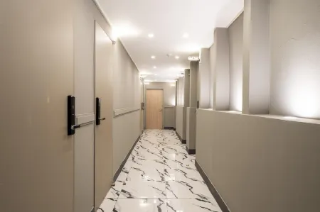 Bucheon Avenue 142 Отели рядом с достопримечательностью «Bucheon University»