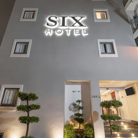 Six Hotel Guadalajara Expiatorio