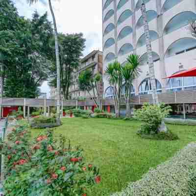 Akwa Palace Douala Hotel Exterior