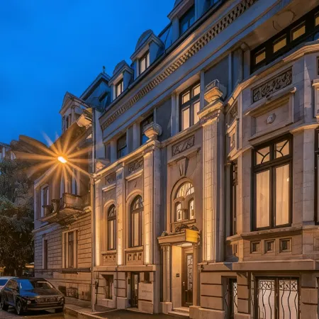 Villa Ecletico