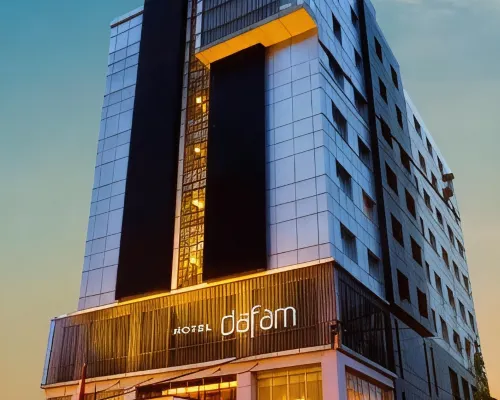 Hotel Dafam Pekanbaru Hotels near Siak River