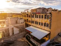 hotels crazy horse Hotels near Ortahisar Belediyesi