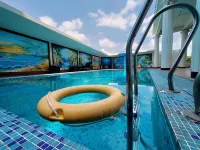 Sambhabana Hotel & Suites - Pool