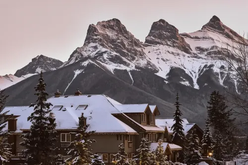 Creekside Villa Hotels in Kananaskis