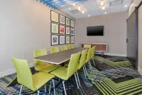 홀리데이 인 익스프레스 & 스위트 그랜드 래피즈 에어포트 - 사우스 바이 IHG