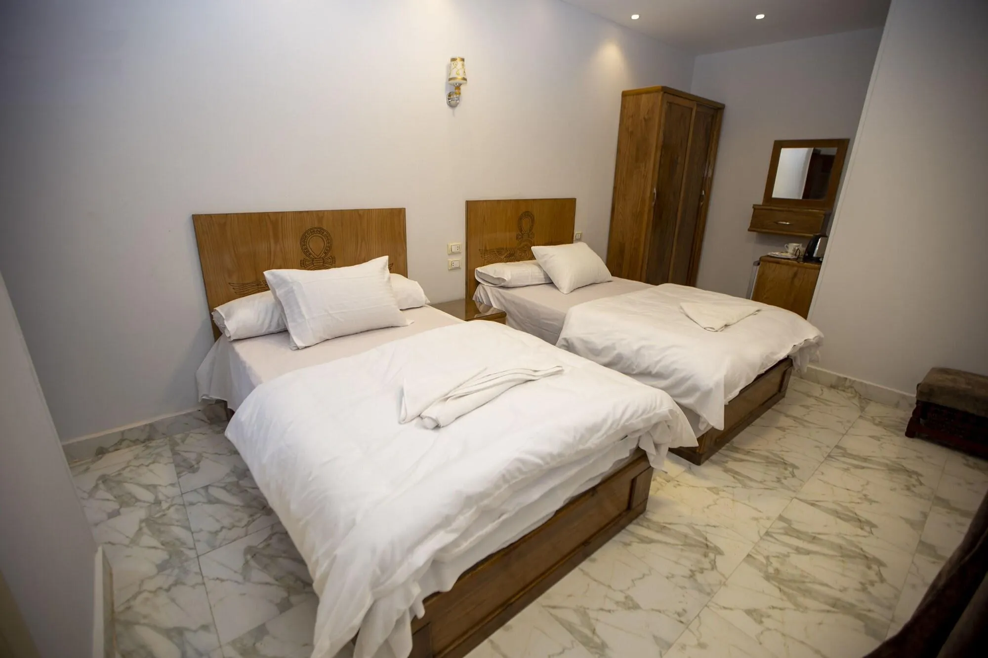 Life Pyramids Inn Rooms Photos