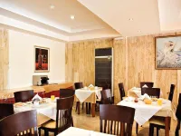 Cleopatra Classic Hotel