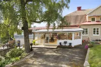 Hotell Paradis Hotels in Экшё
