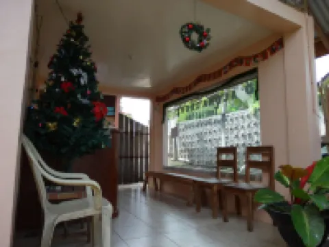 Alona Grove Tourist Inn