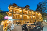 Hotel Holiday Home International - Vivaan Hospitality and Recreation Hotel di 