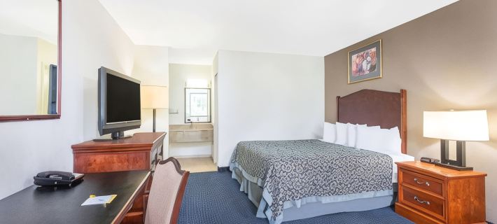 Days Inn by Wyndham Arlington Pentagon Hotels in Arlington
