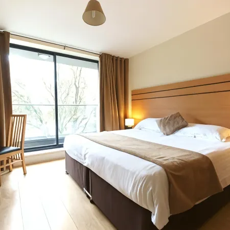 Lodge Drive Serviced Apartments