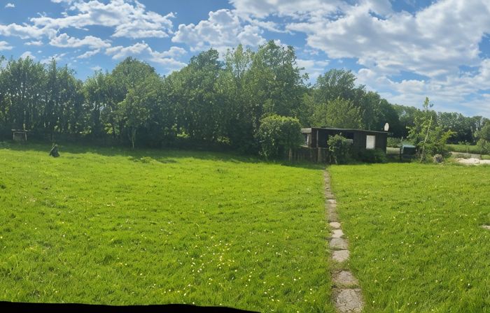 Kleine Ferienwohnung , Direkt am Deich und Hafen von Eckwarden mit Gartennutzung