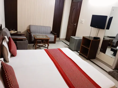 Hotel Home Stay Dwarka