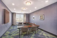 La Quinta Inn & Suites by Wyndham Cullman Hotels in Cullman