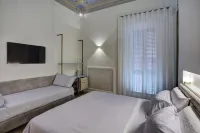 Piccapane Rooms 1886 Hotel in zona Take Off- The Outlet Company