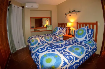 121 FIVE STAR REVIEWS!  On the beach! Daily cleaning!