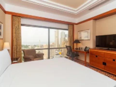 โรงแรม ฮอลิเดย์ อินน์ คูเวต บาย IHG โรงแรมในSalmiya