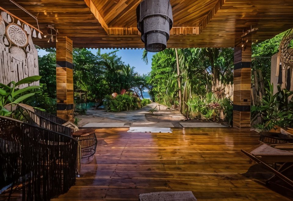 Hotel Ocho Artisan Bungalows, Exterior, Garden
